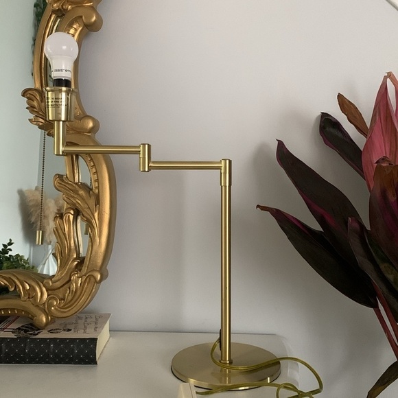 Brass Hollywood Regency style table lamp BASE with a swivel arm adjustable MCM - Picture 6 of 14